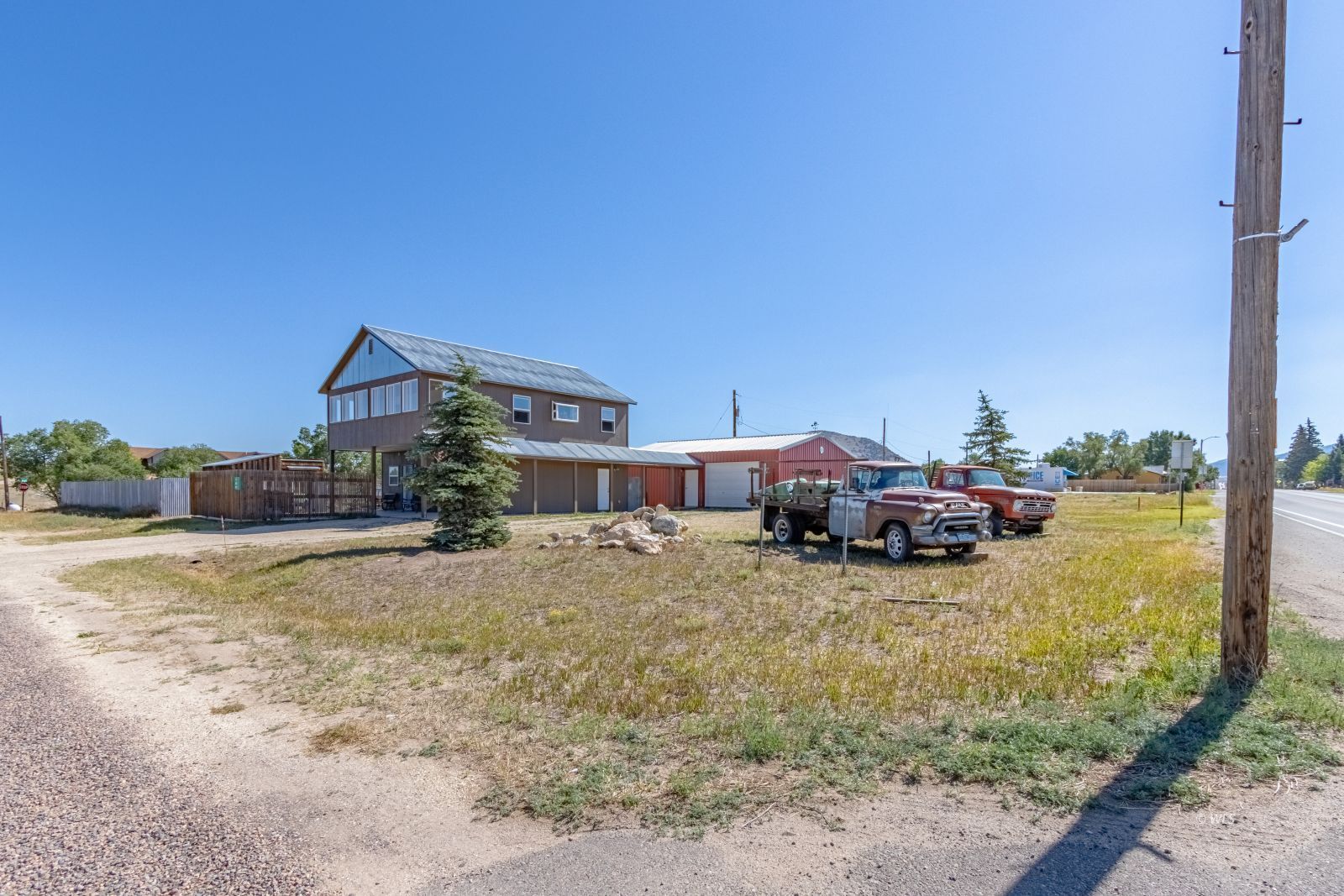 Property Photo 26