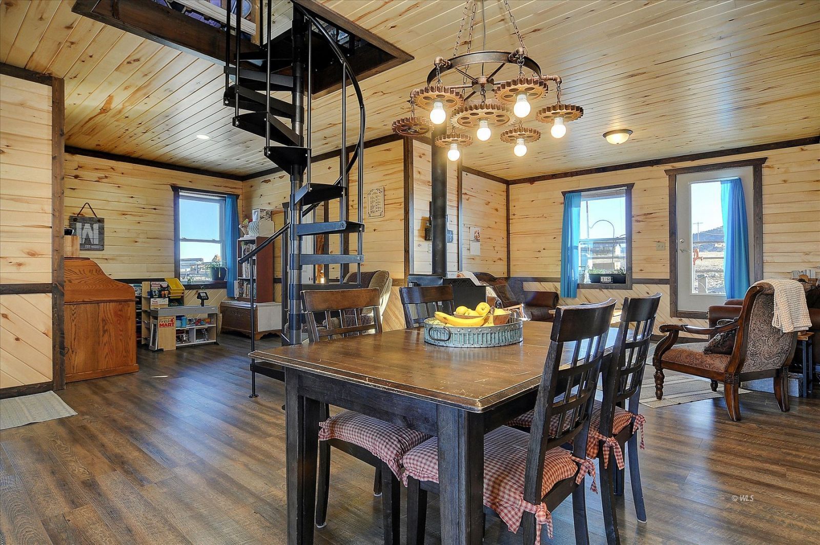 Property Photo 15