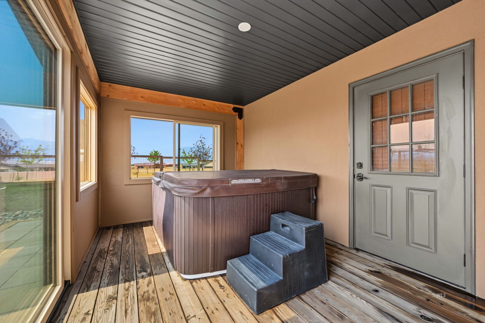 Property Photo 32