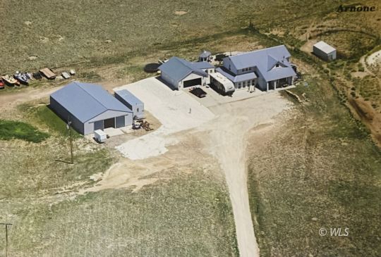 feature listing property photo