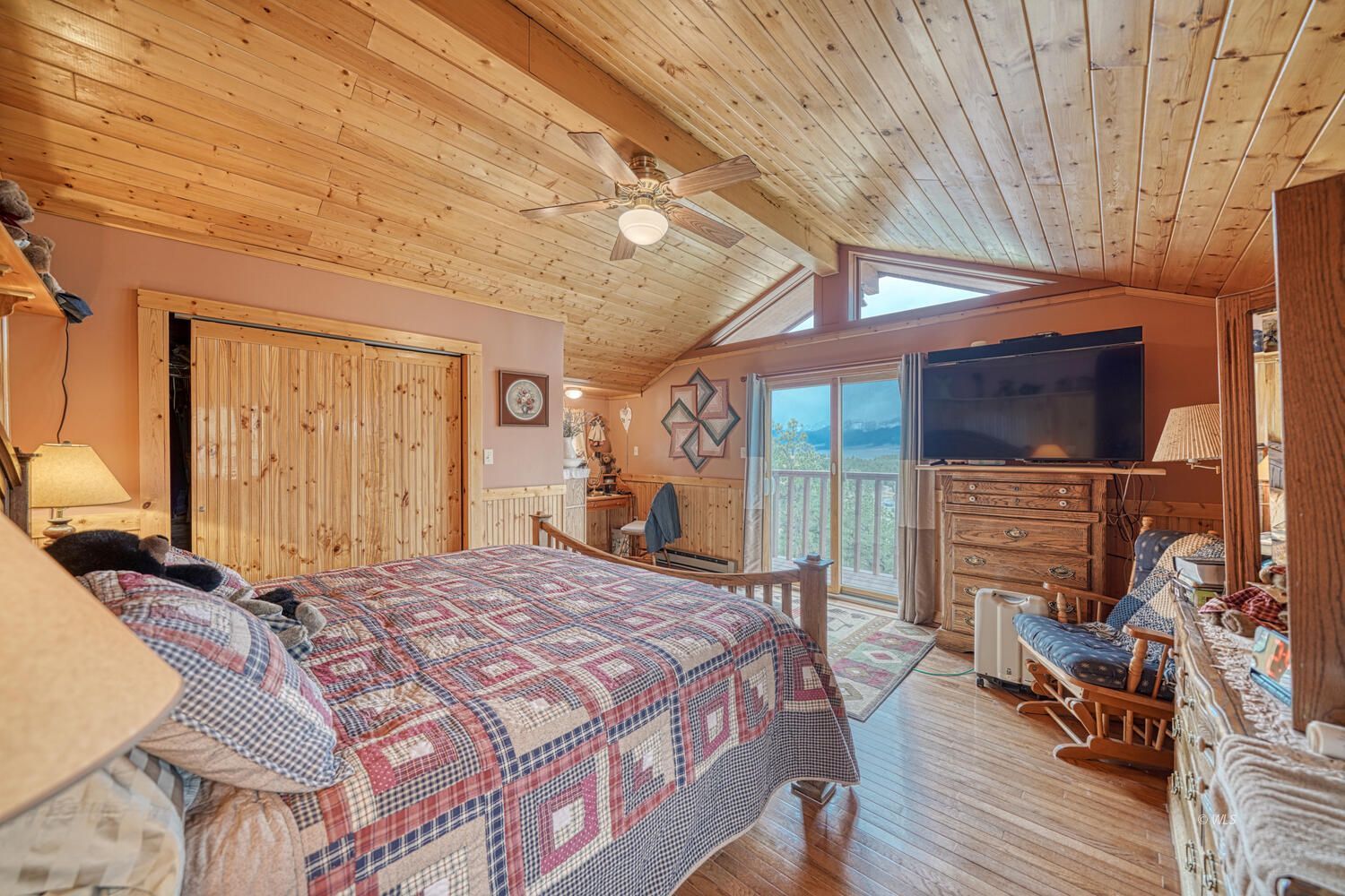 Property Photo 28