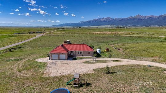 feature listing property photo