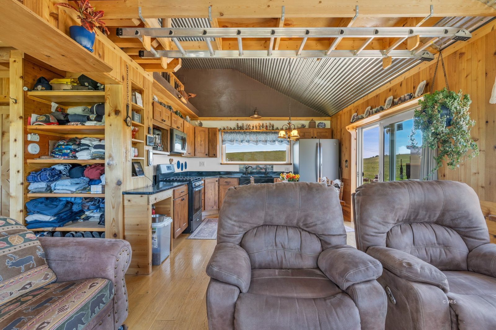 Property Photo 9