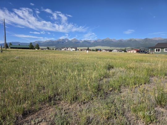 feature listing property photo