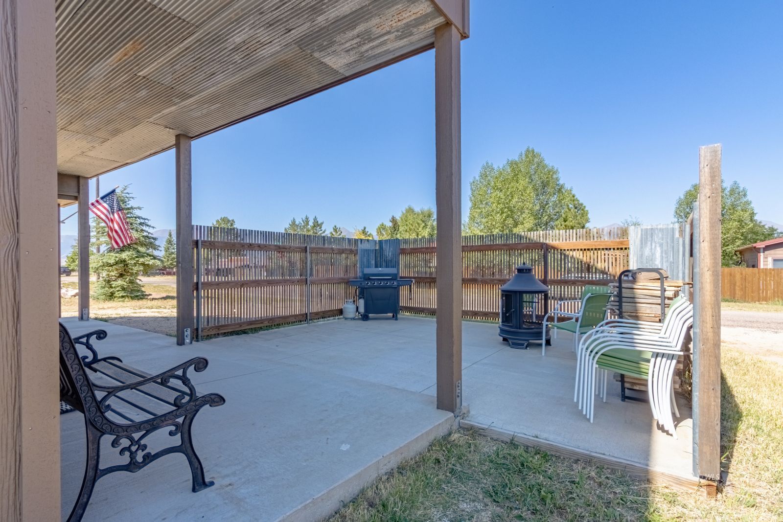 Property Photo 5