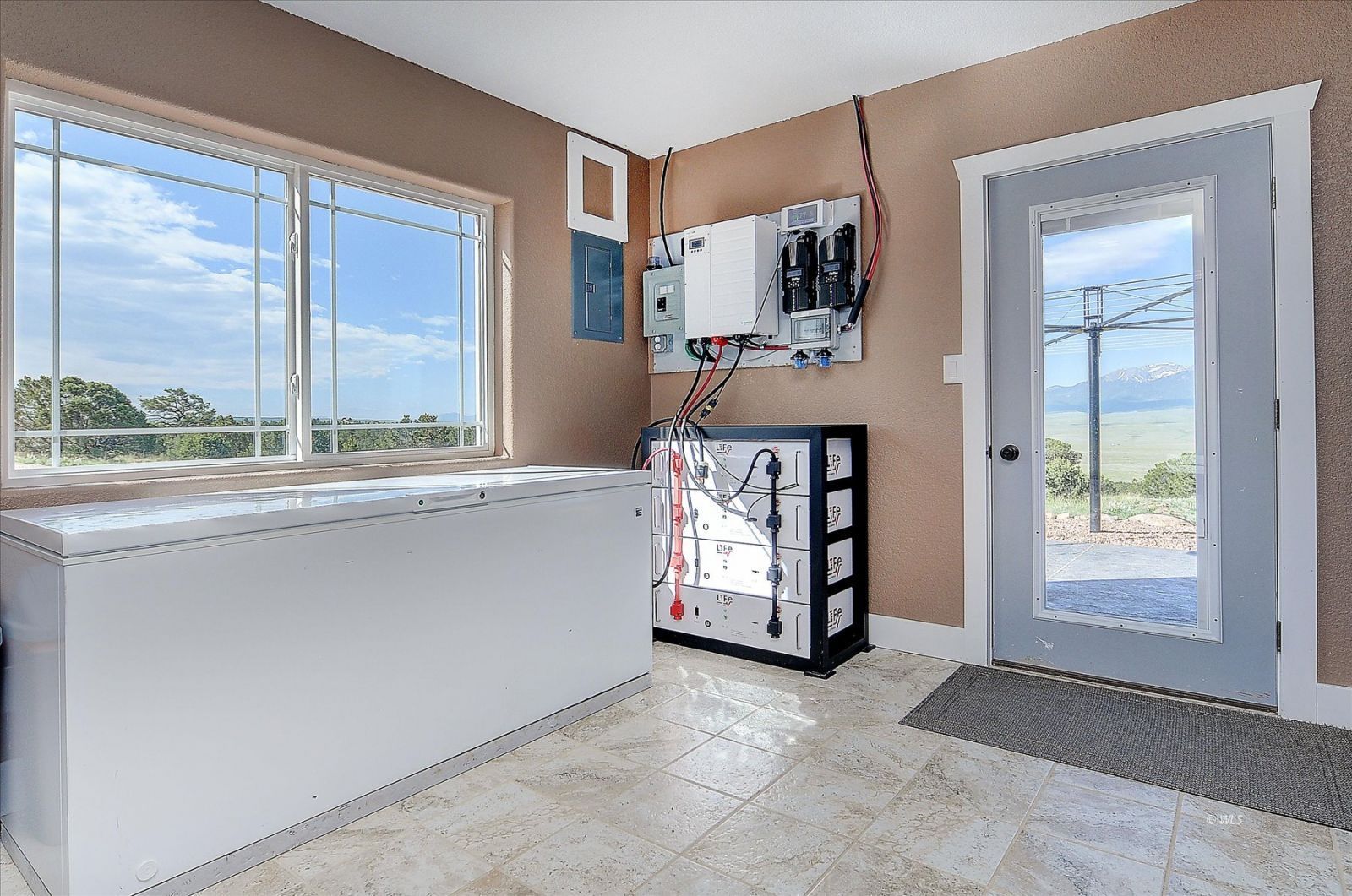 Property Photo 25