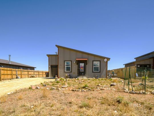 feature listing property photo