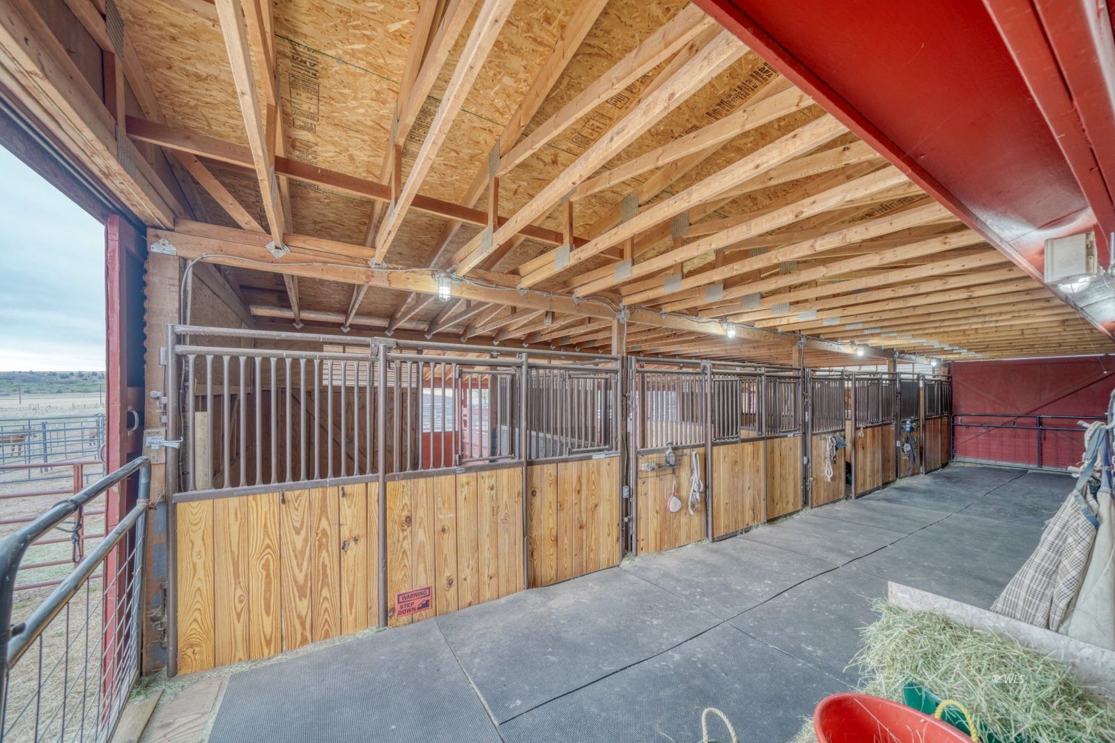 Property Photo 27
