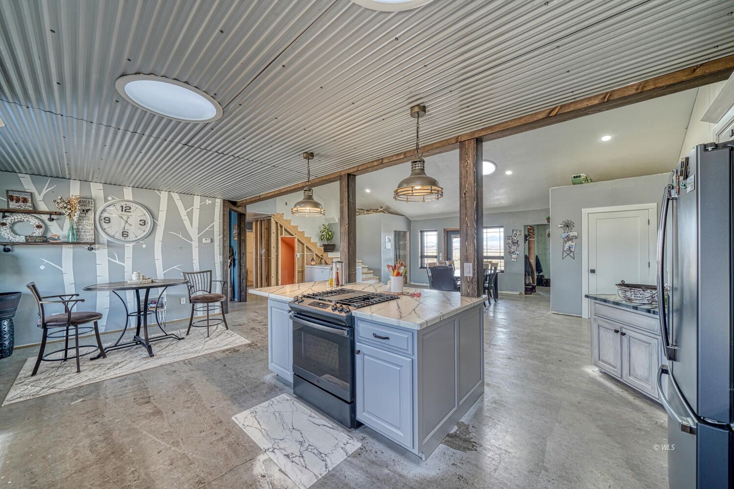 Property Photo 16