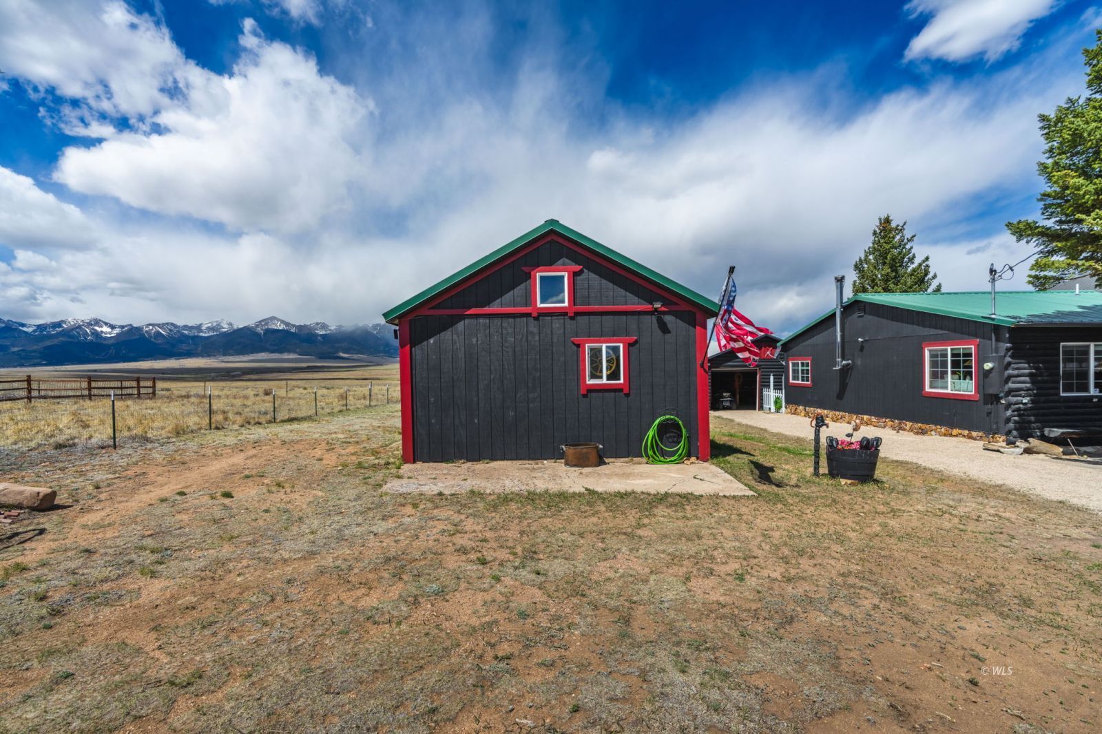 Property Photo 25