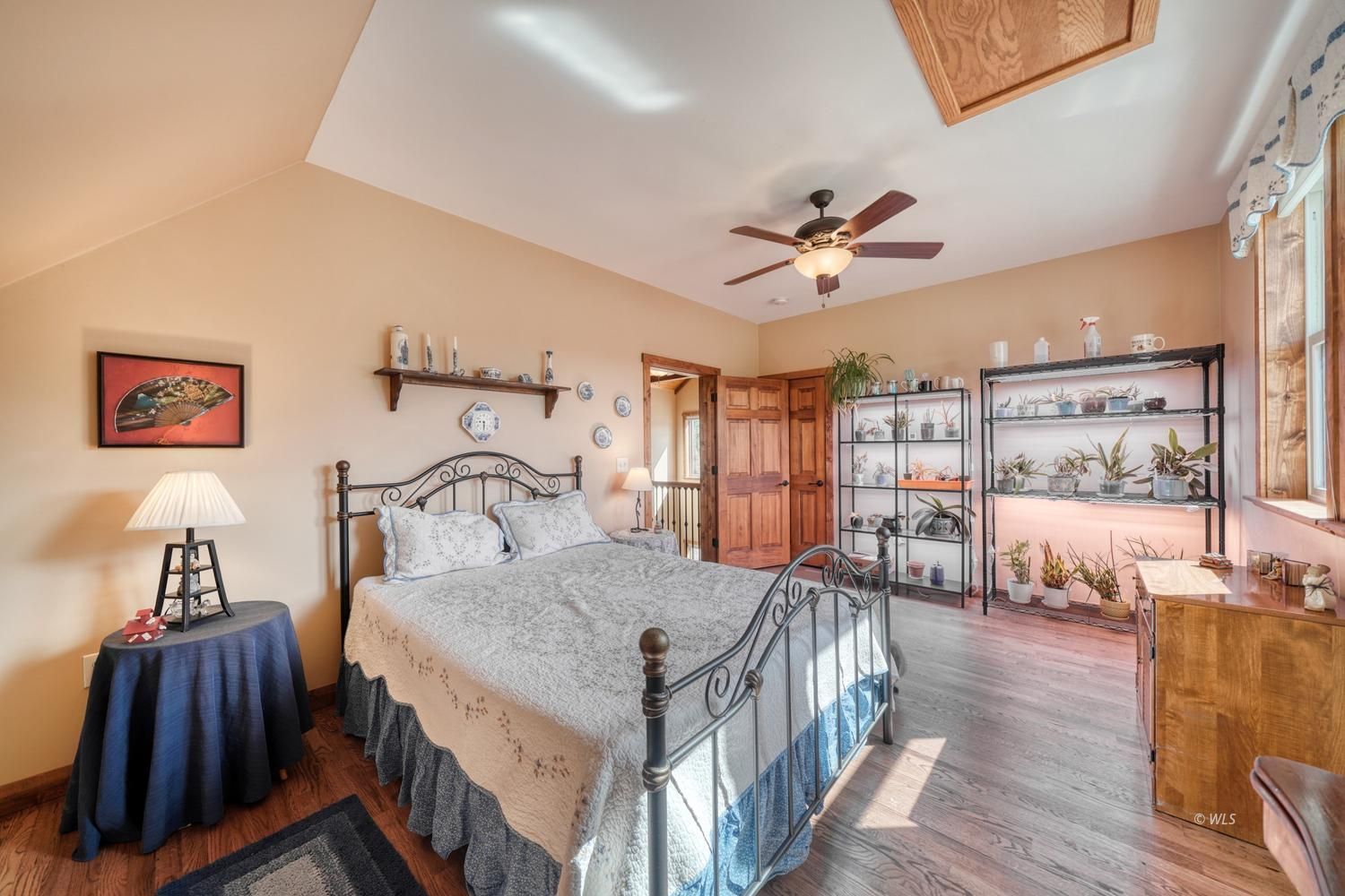 Property Photo 27
