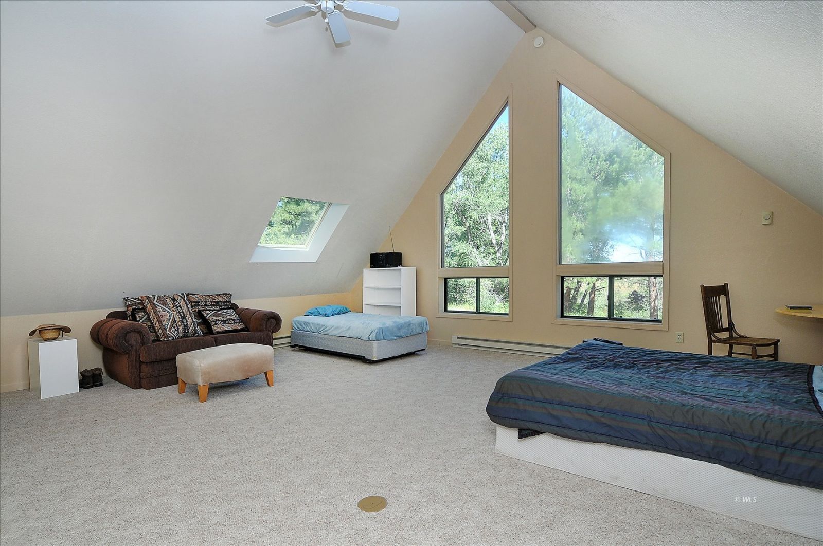 Property Photo 32