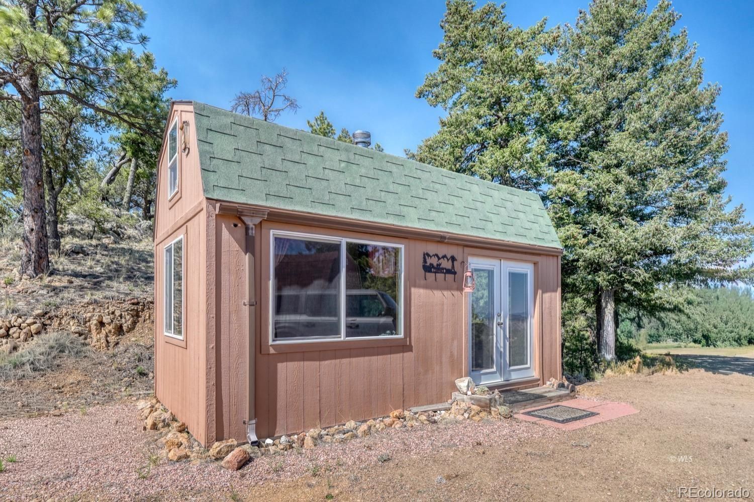 Property Photo 28
