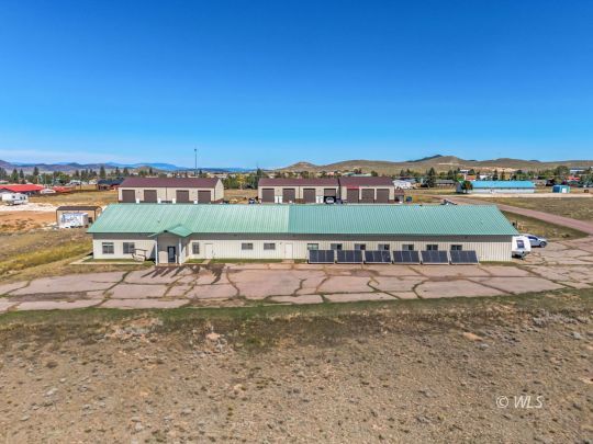 feature listing property photo