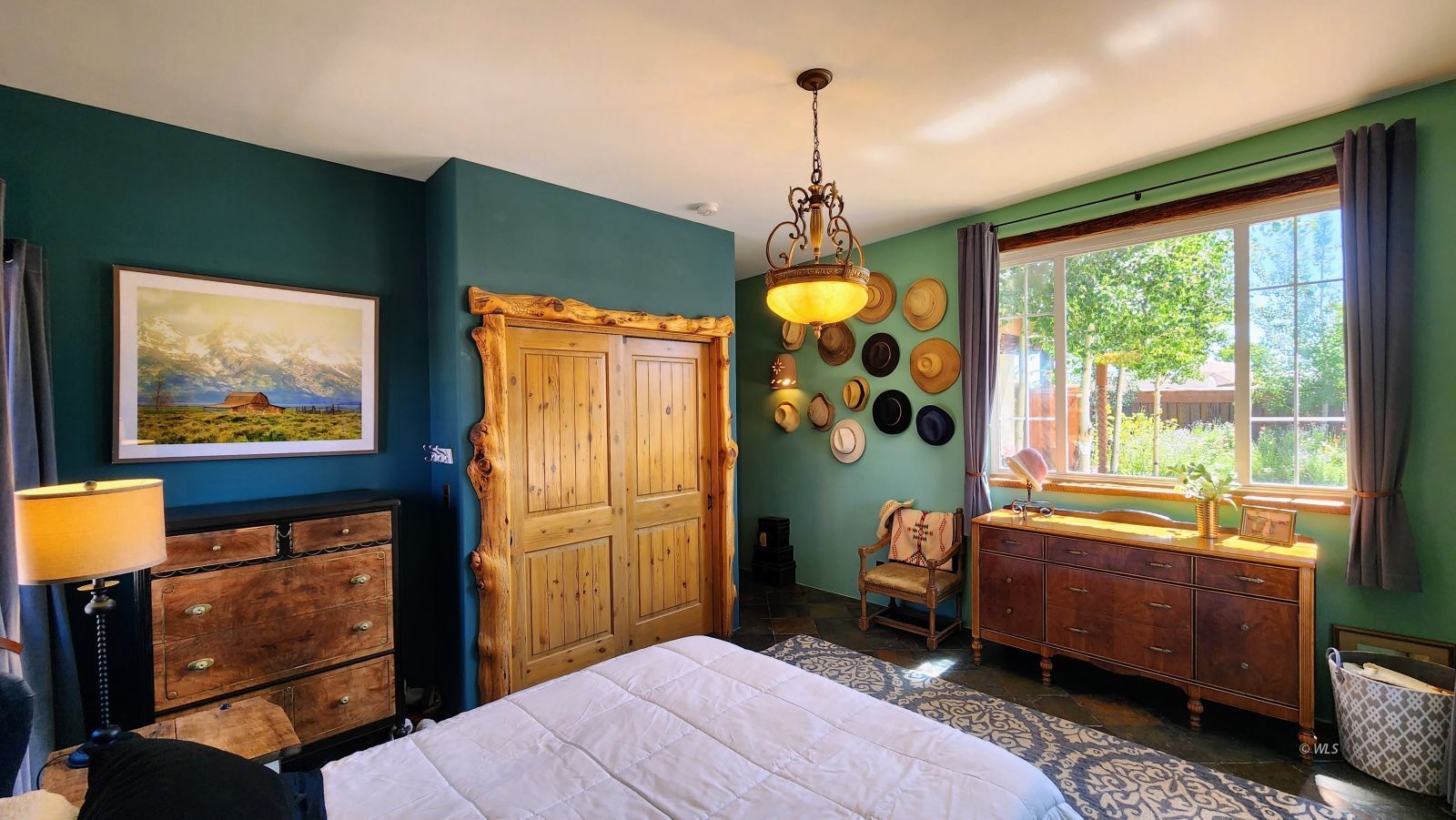 Property Photo 23
