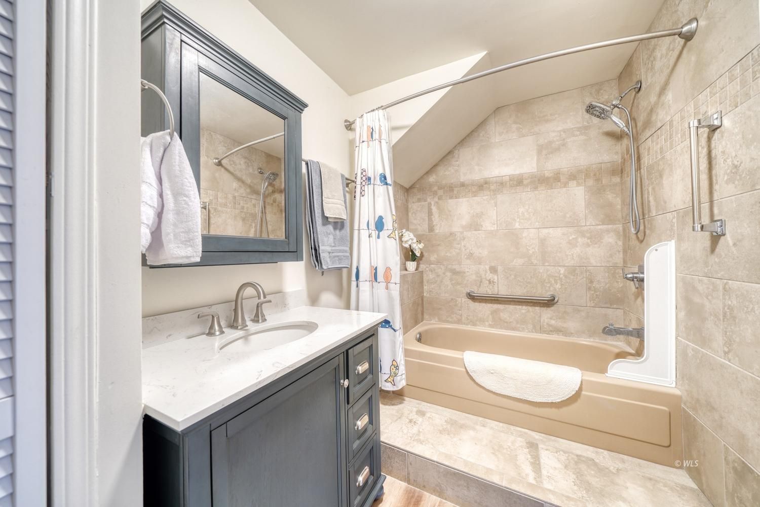 Property Photo 18