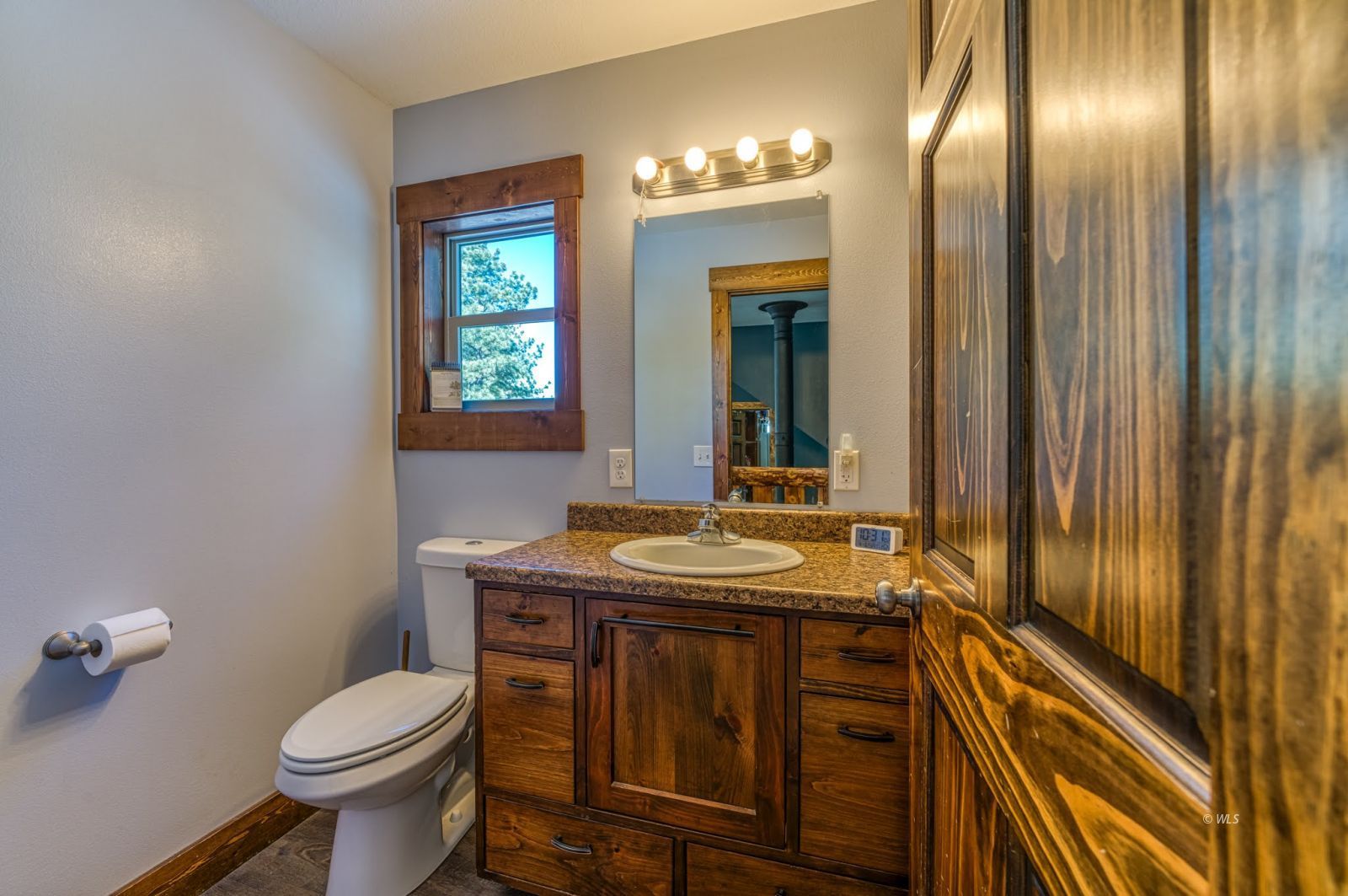 Property Photo 26