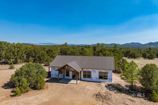 feature listing property photo