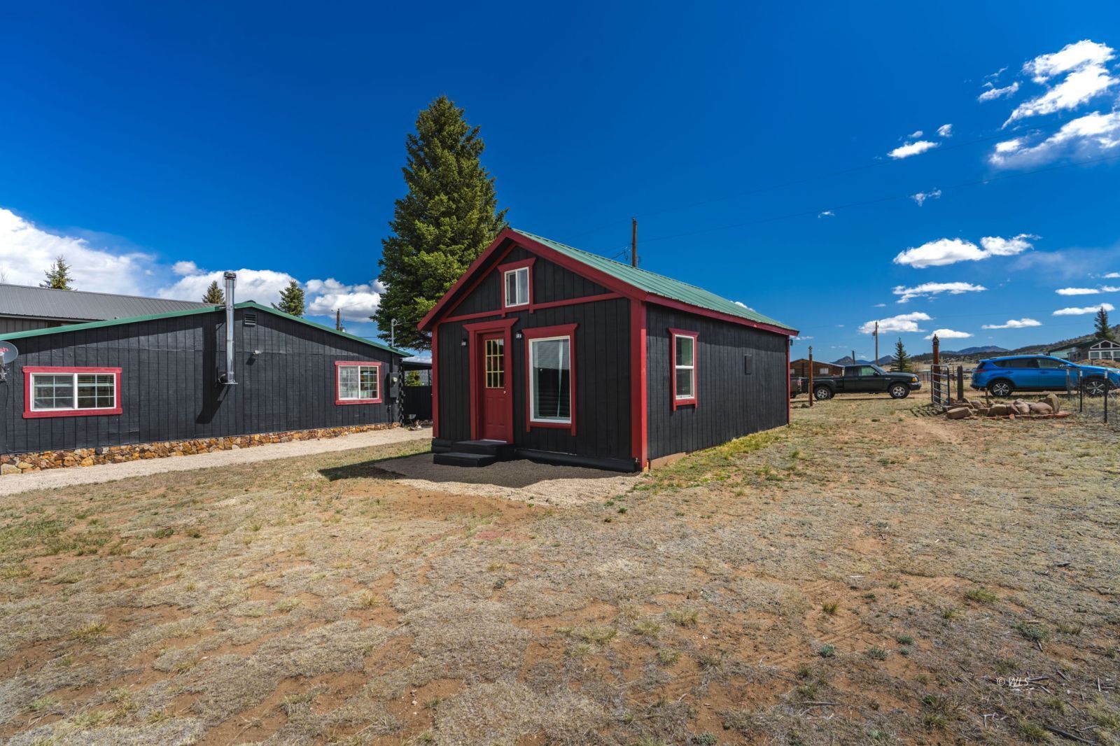 Property Photo 27