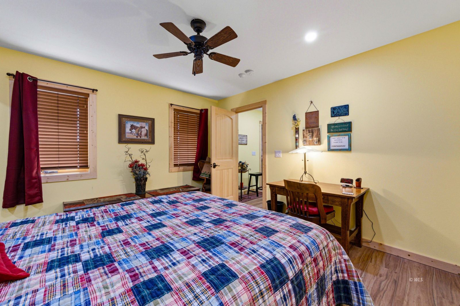 Property Photo 28