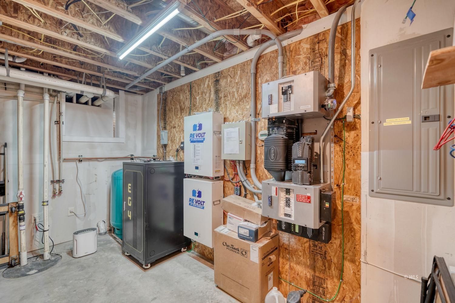 Property Photo 32