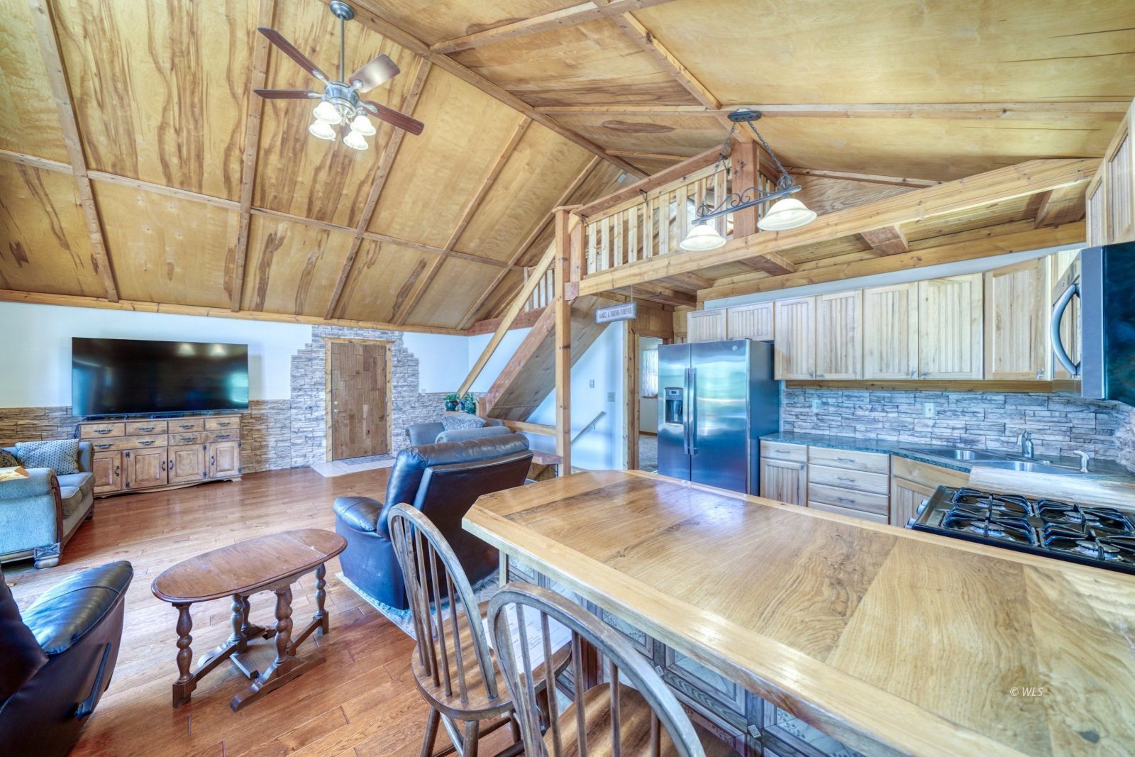 Property Photo 18