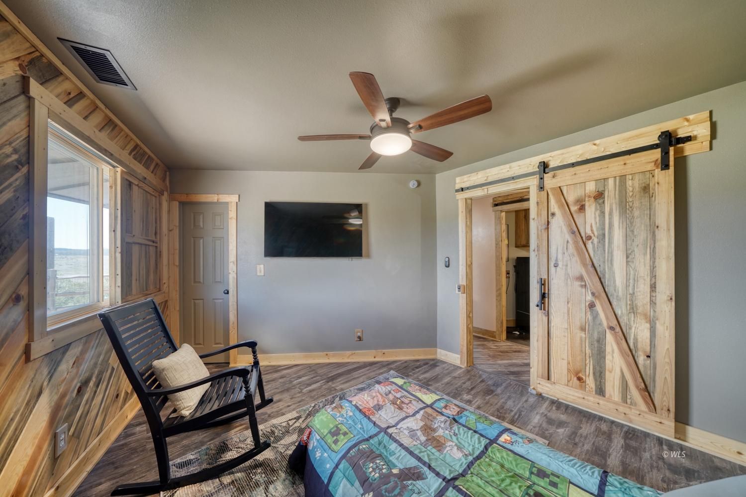 Property Photo 24