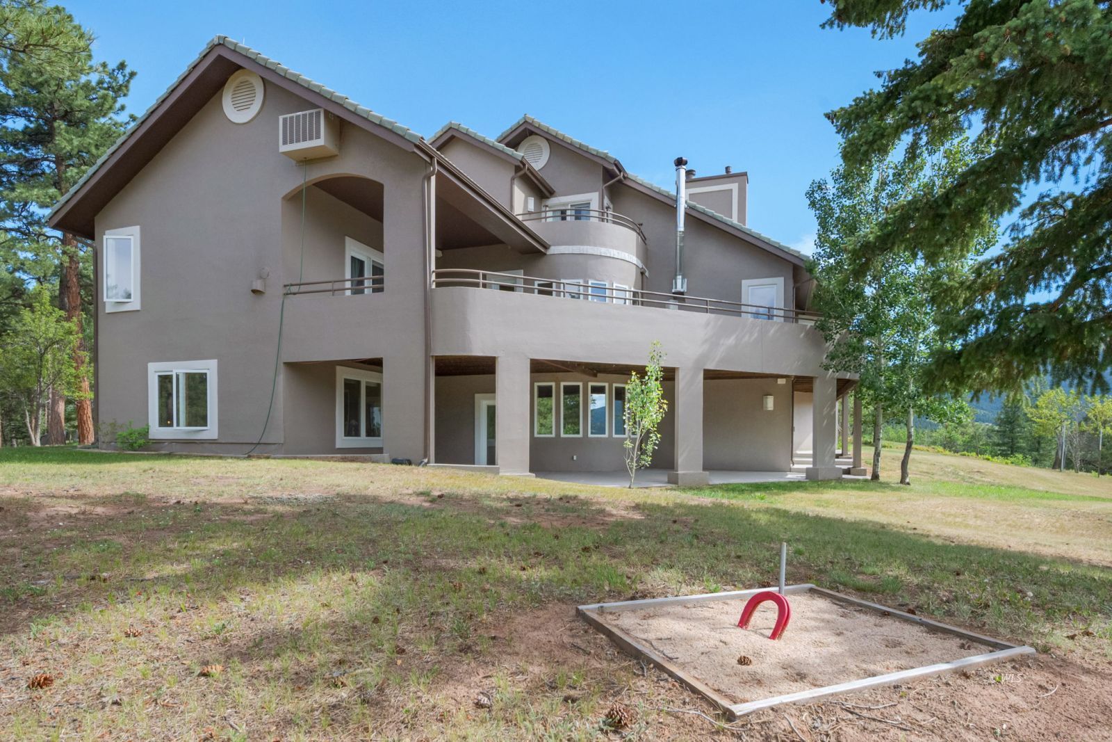 Property Photo 28