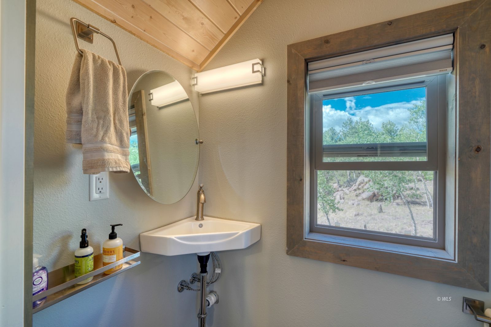 Property Photo 20