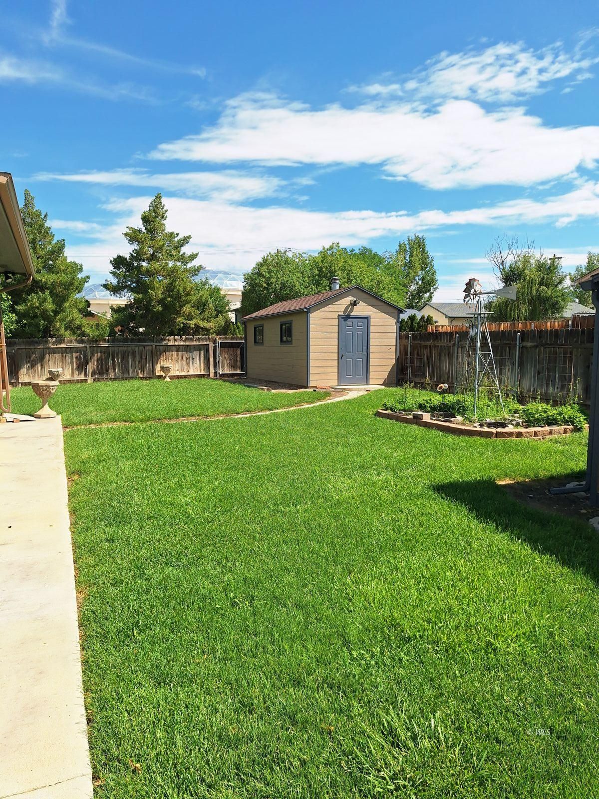 Property Photo 27