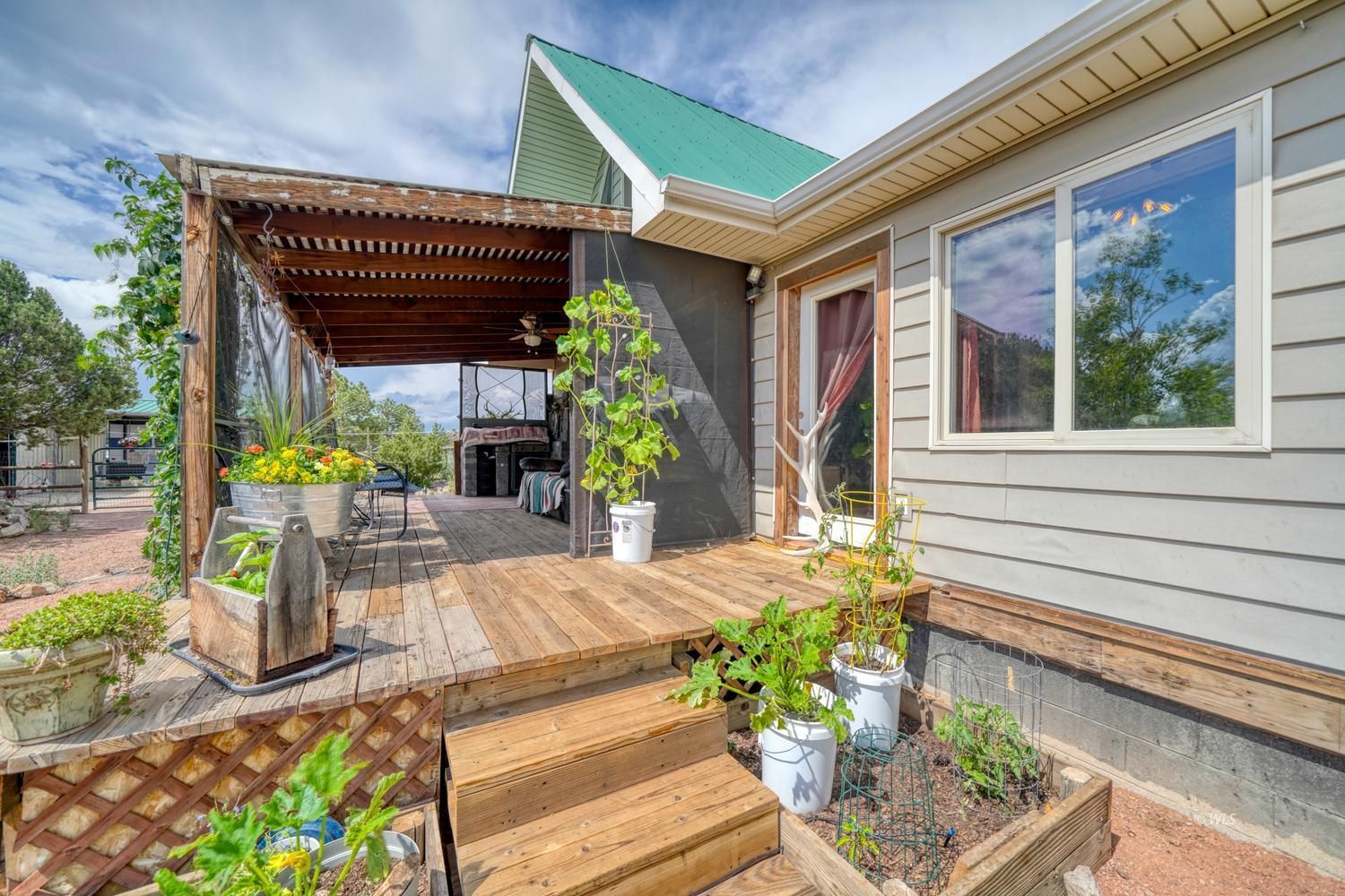 Property Photo 28