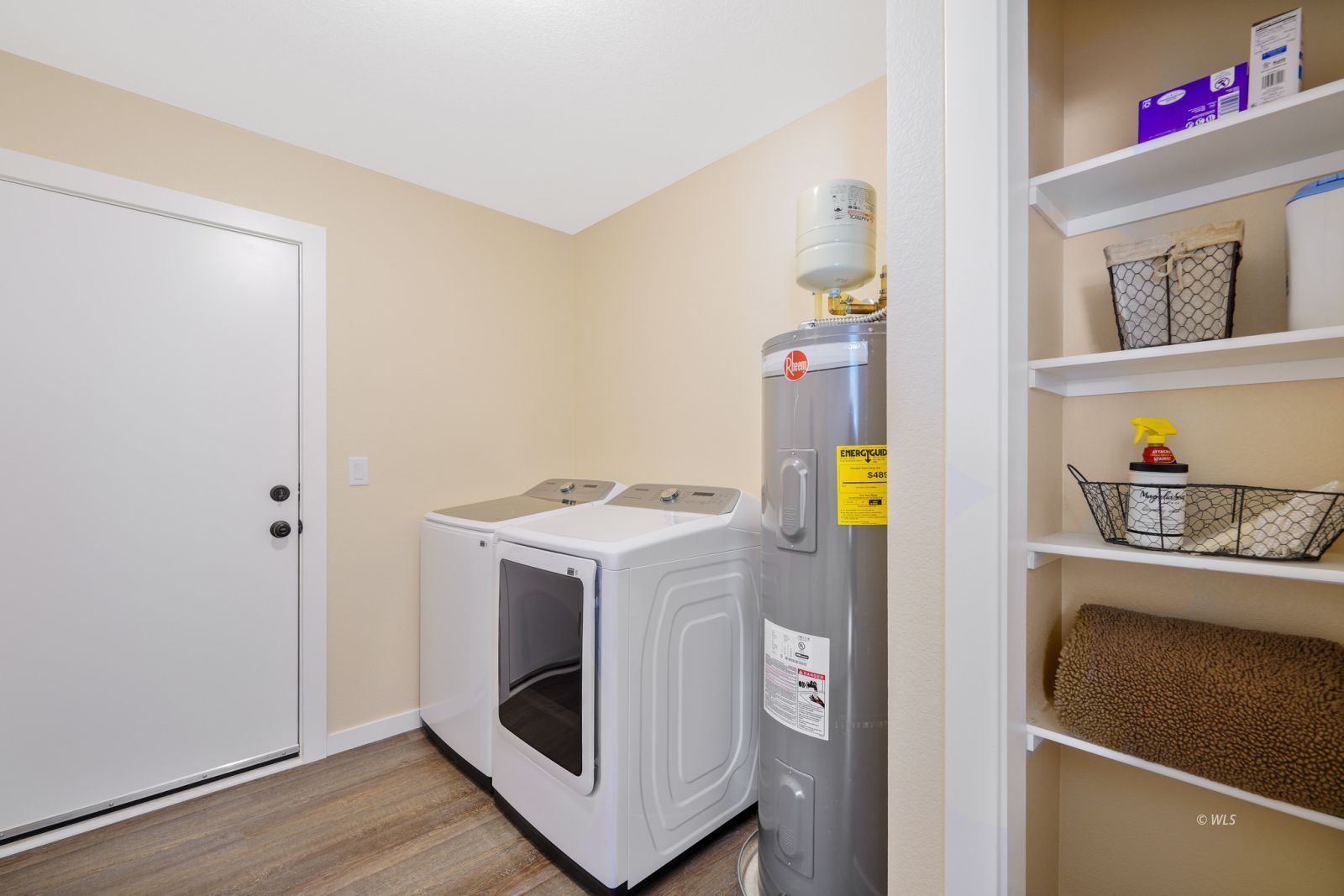 Property Photo 28