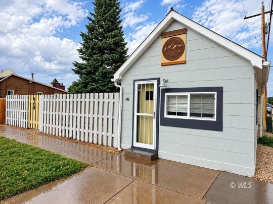 feature listing property photo