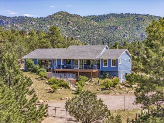 feature listing property photo