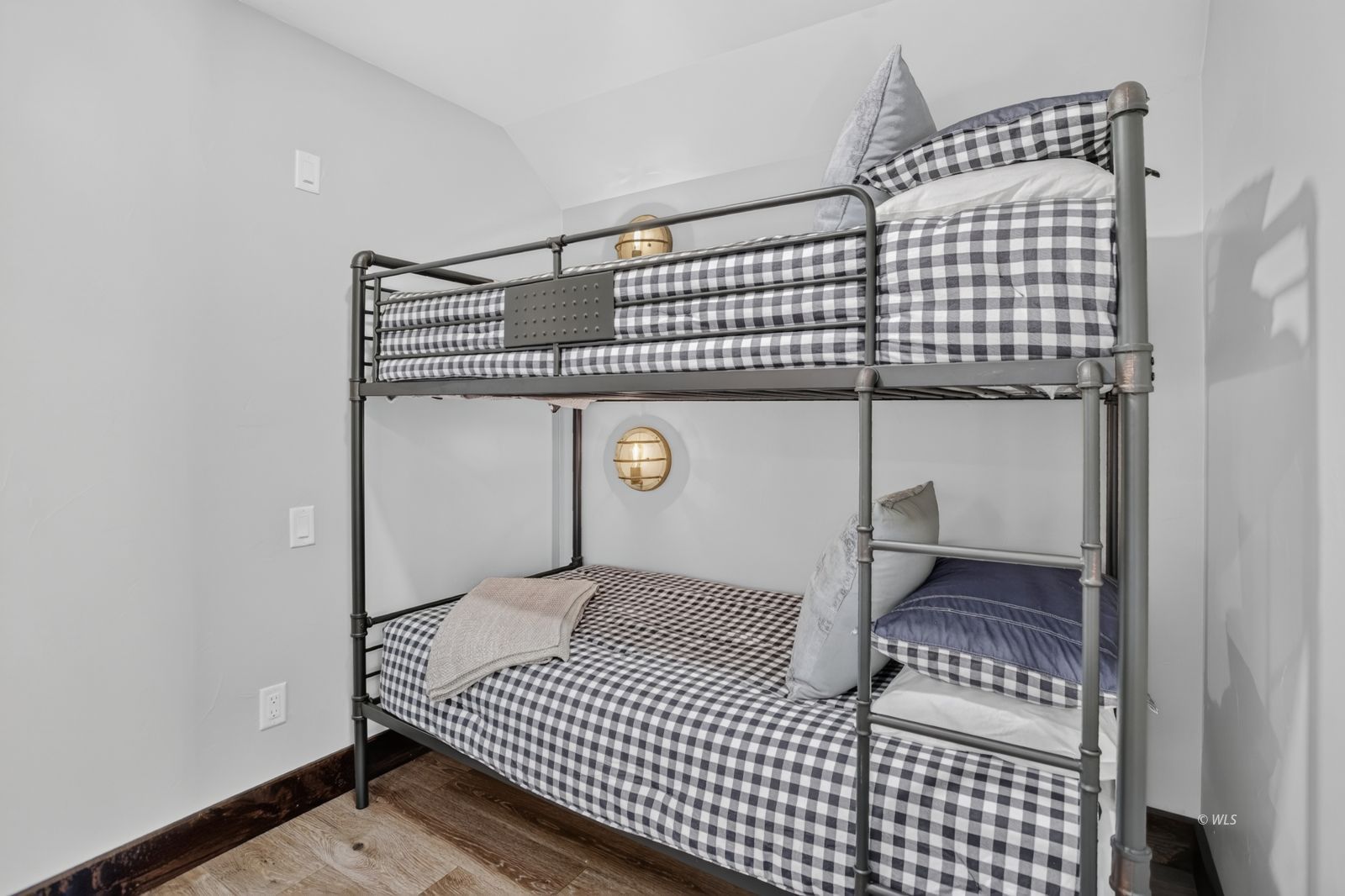 Property Photo 24