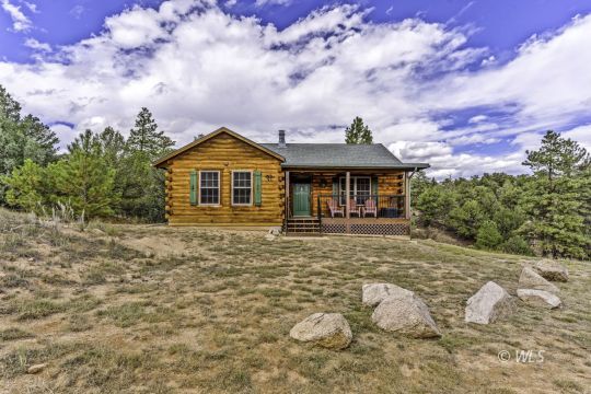 feature listing property photo