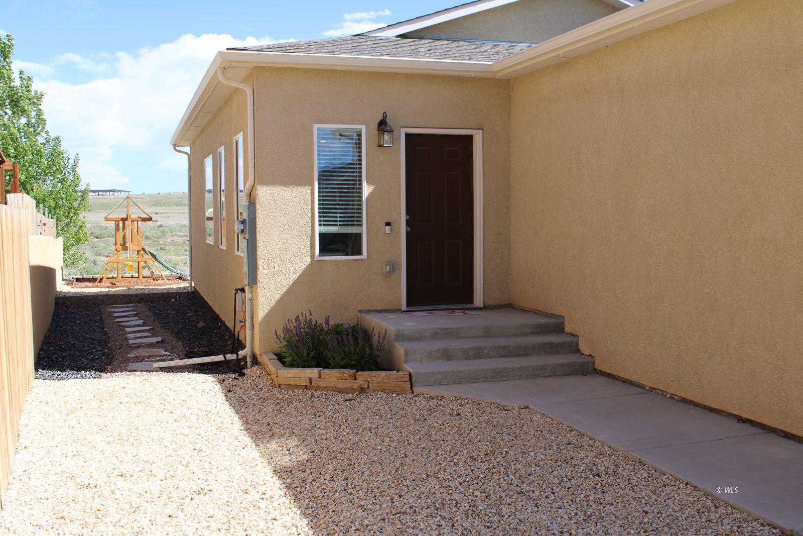 Property Photo 28