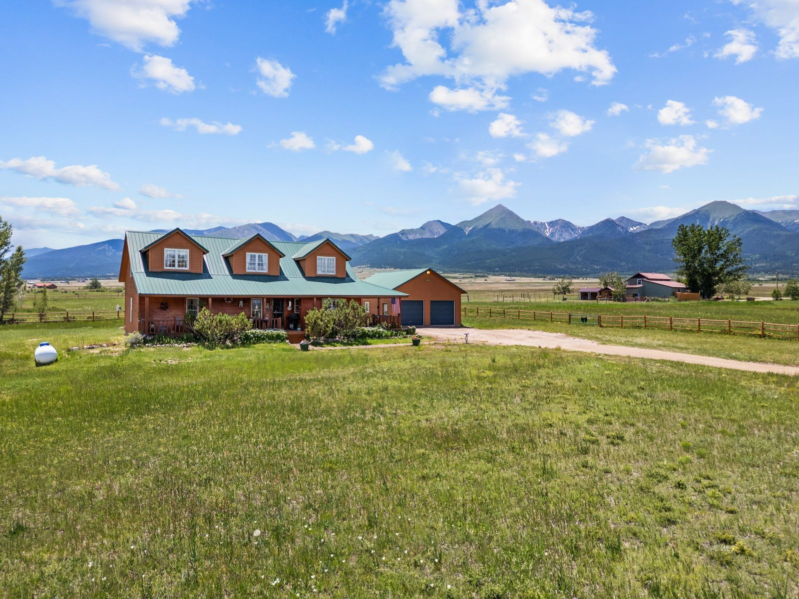 Property Photo 32
