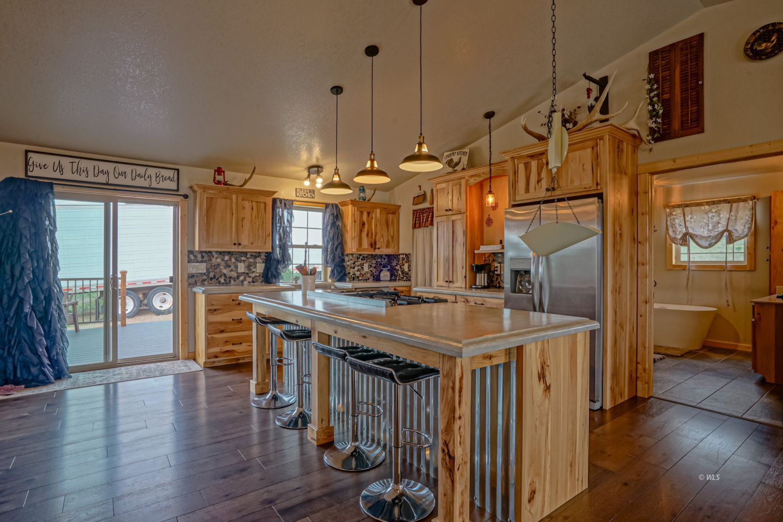 Property Photo 5