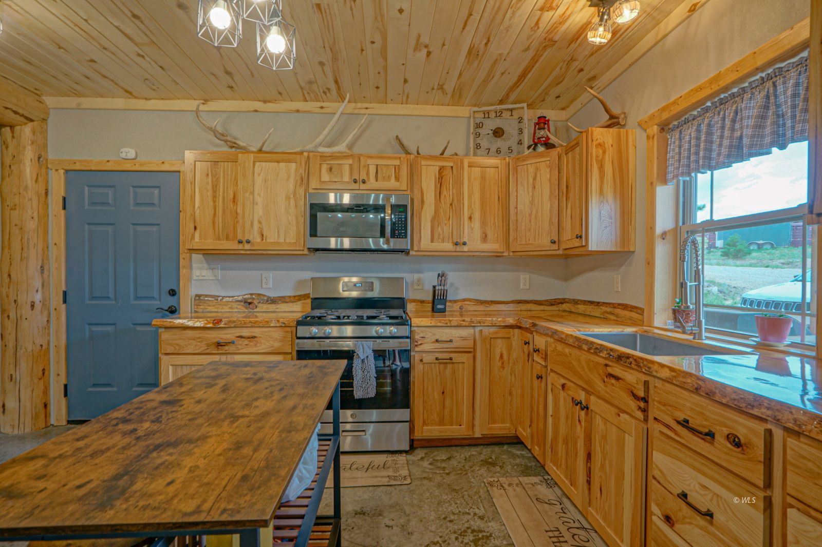 Property Photo 19