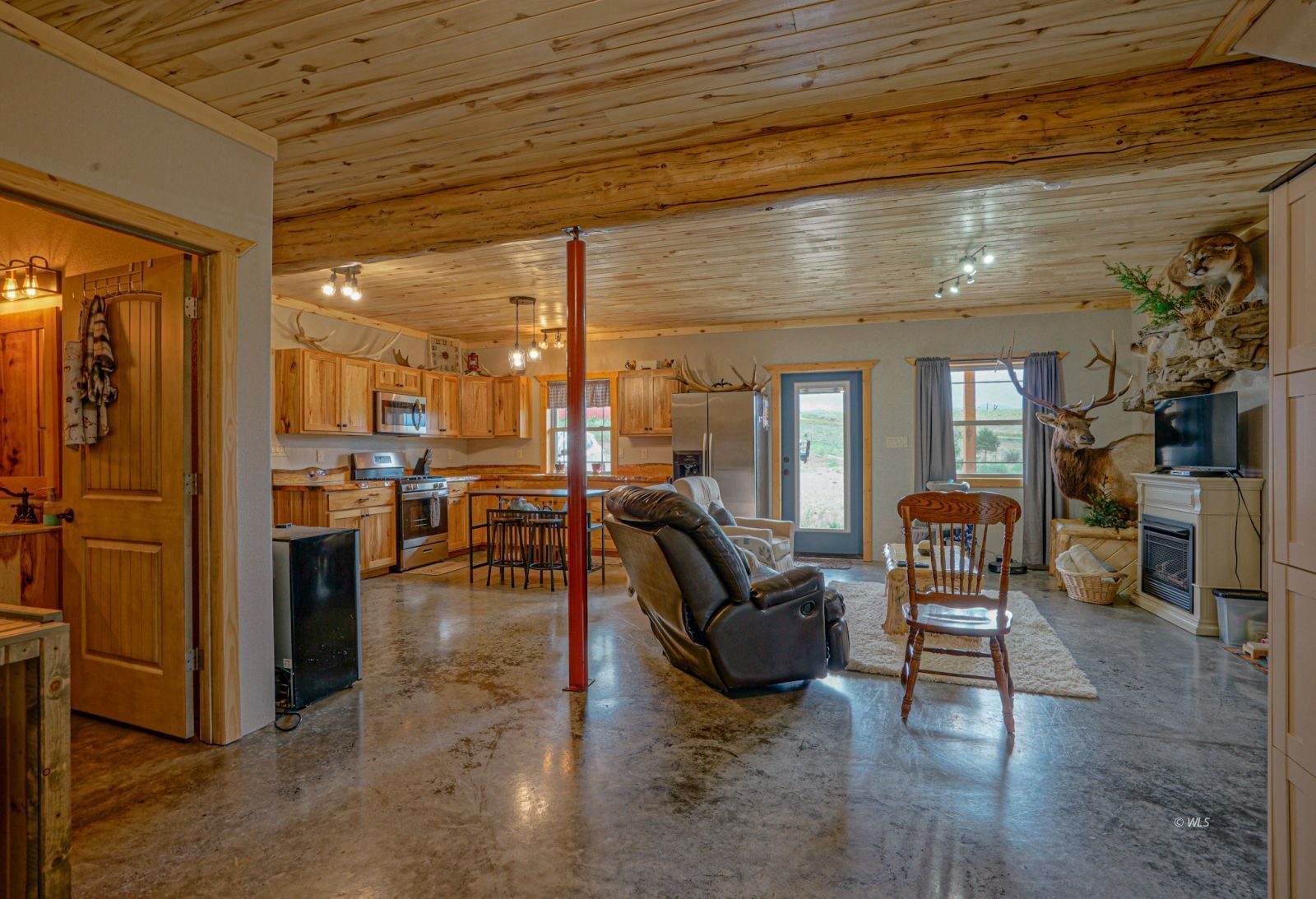 Property Photo 25