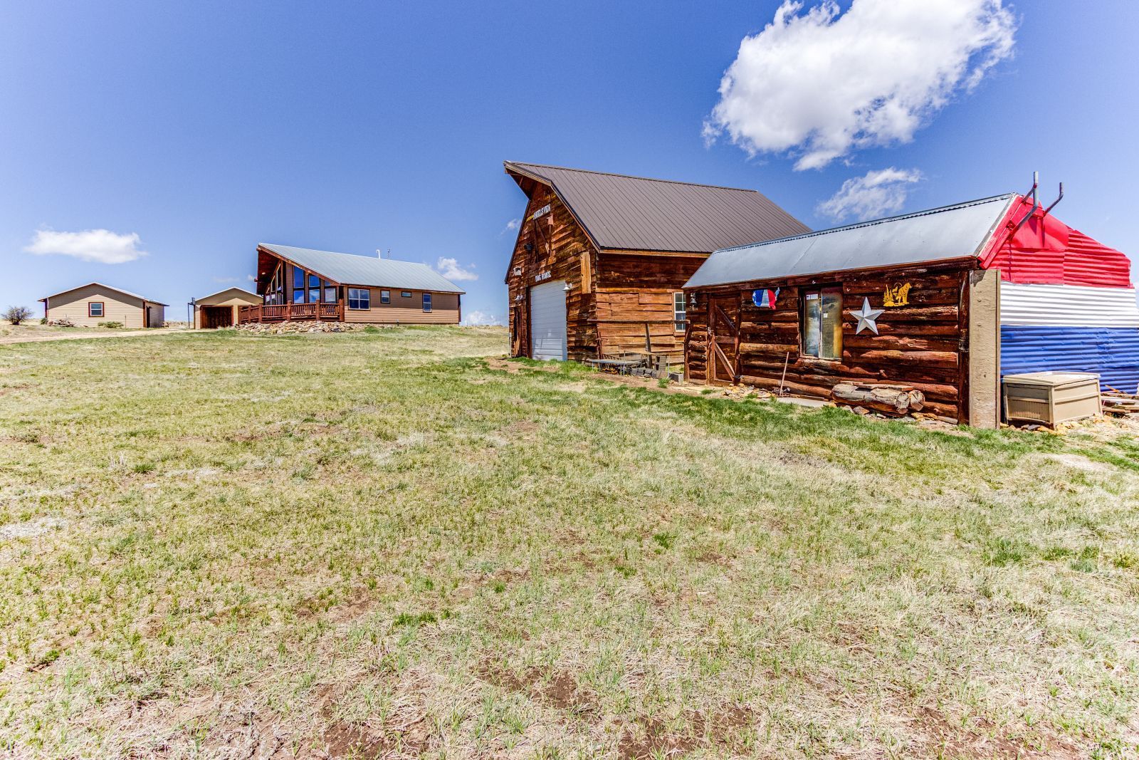 Property Photo 33