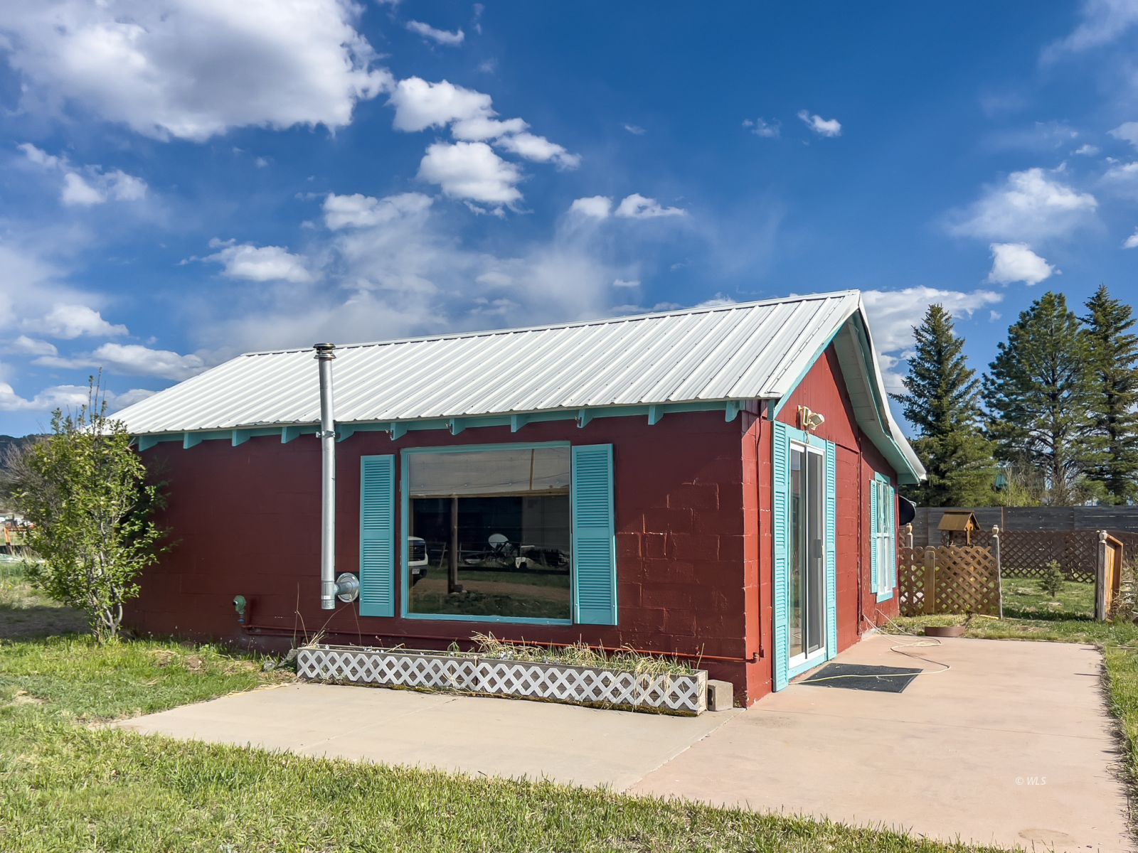 Property Photo 16
