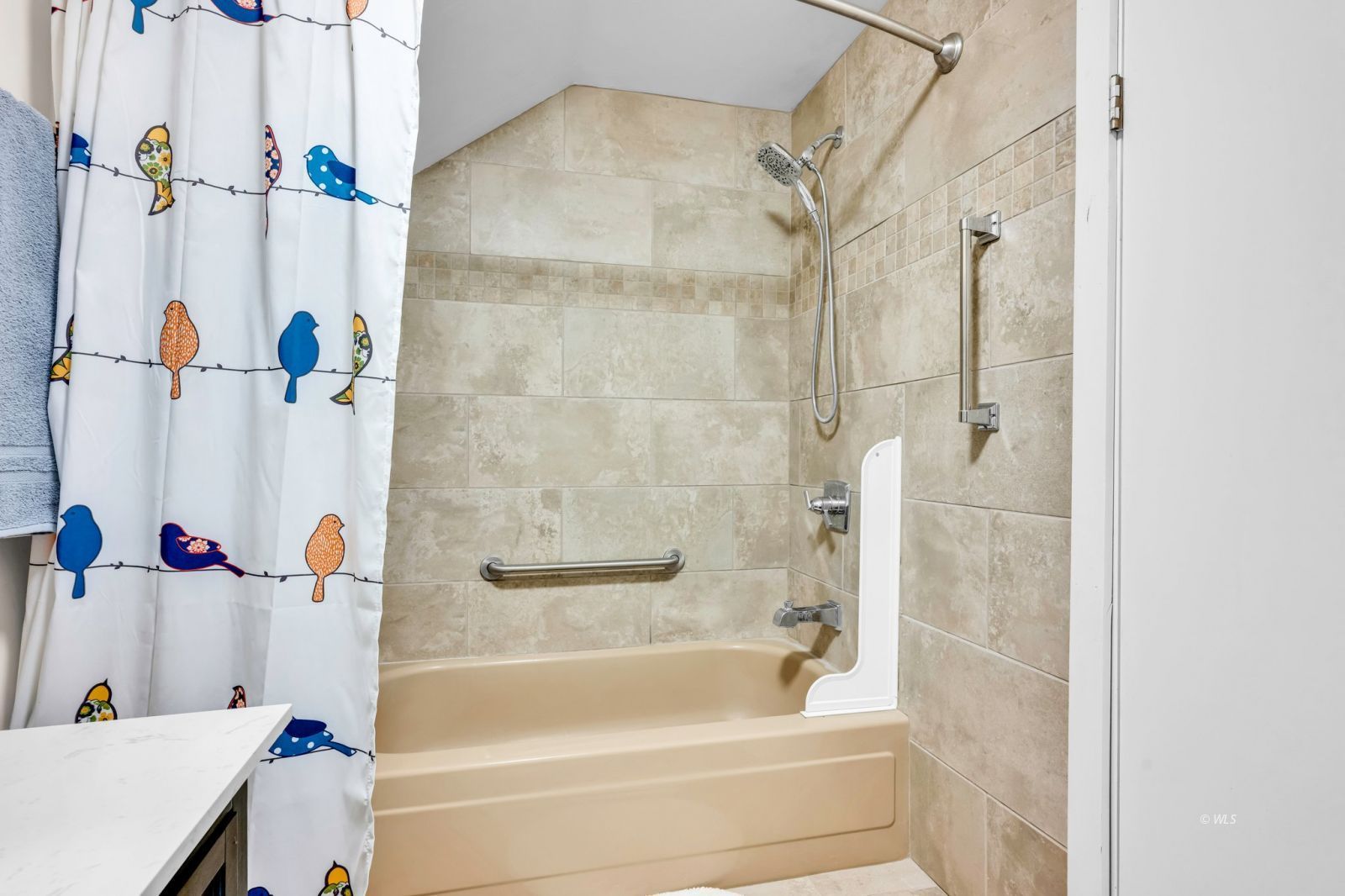 Property Photo 21