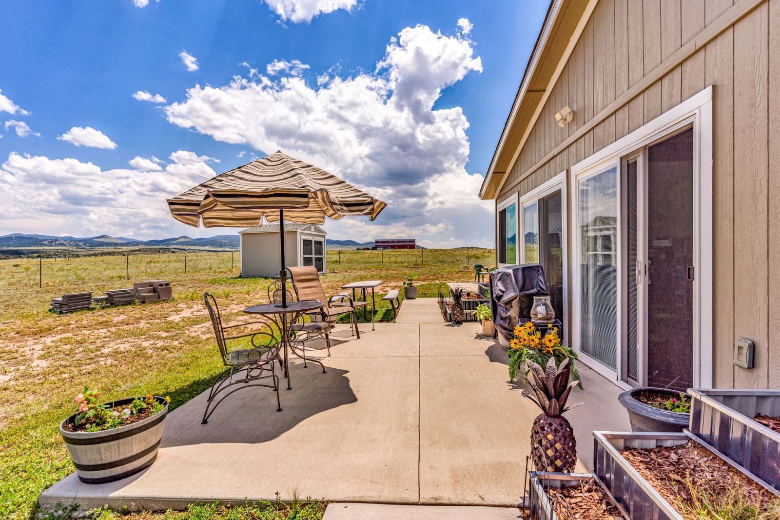 Property Photo 33