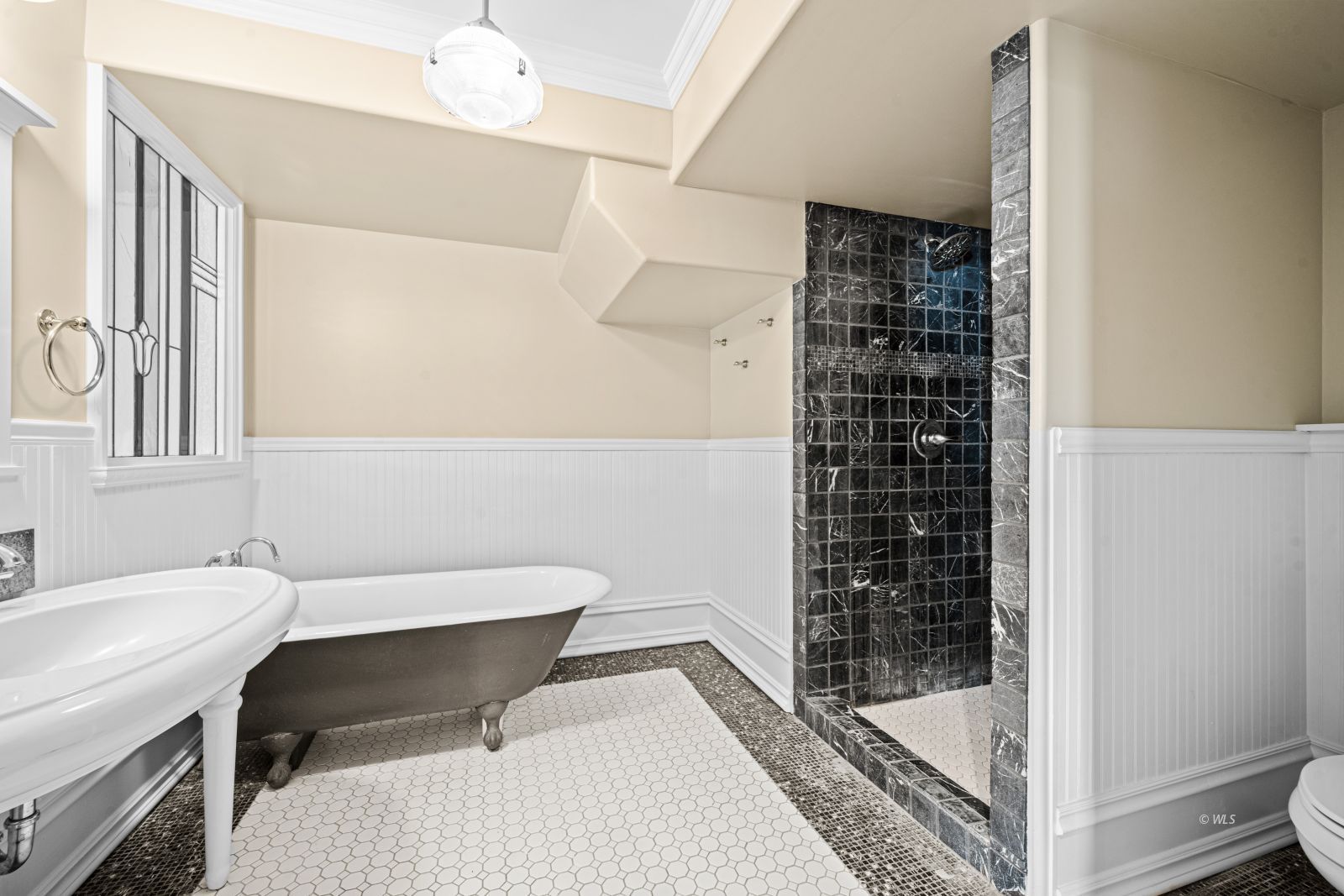 Property Photo 24