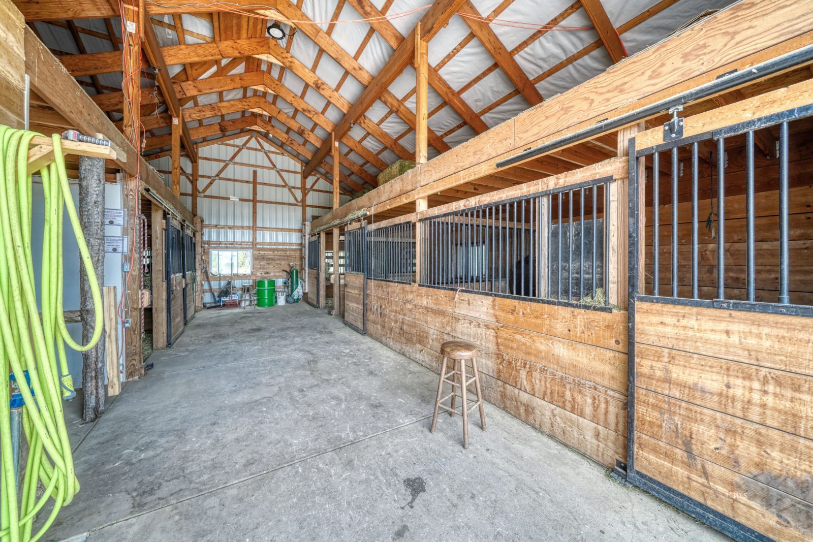 Property Photo 33