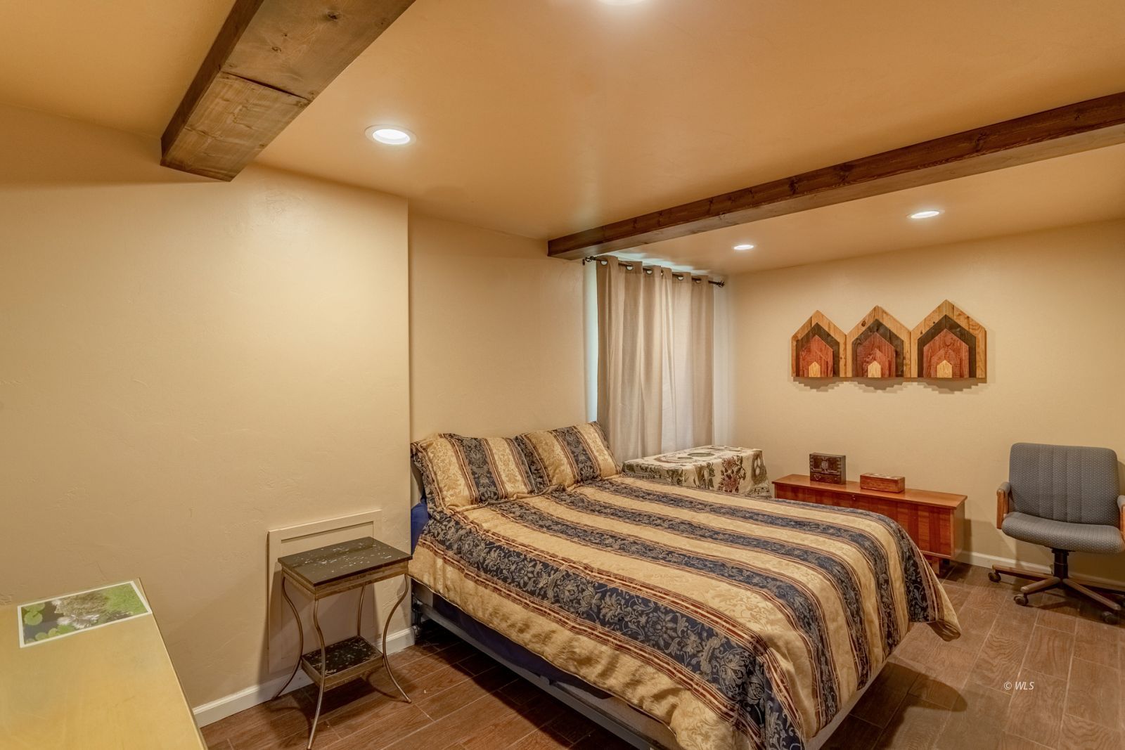 Property Photo 25