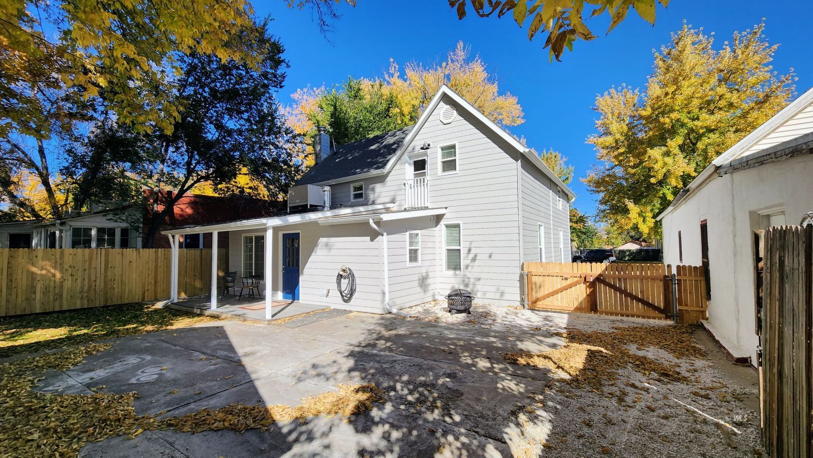 Property Photo 27