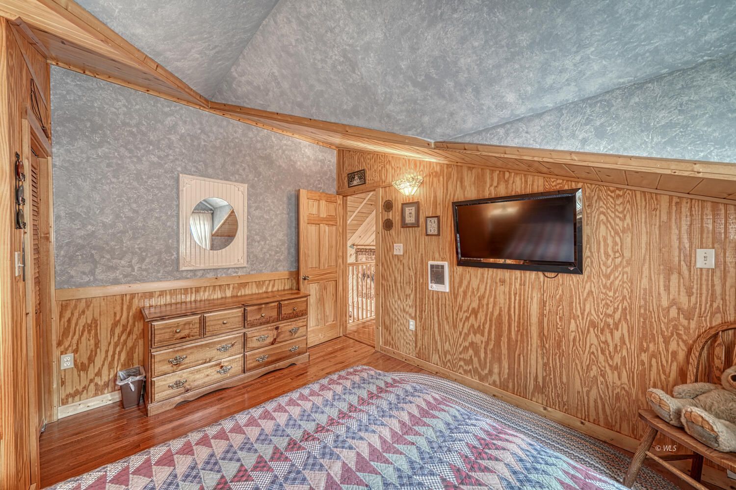 Property Photo 27